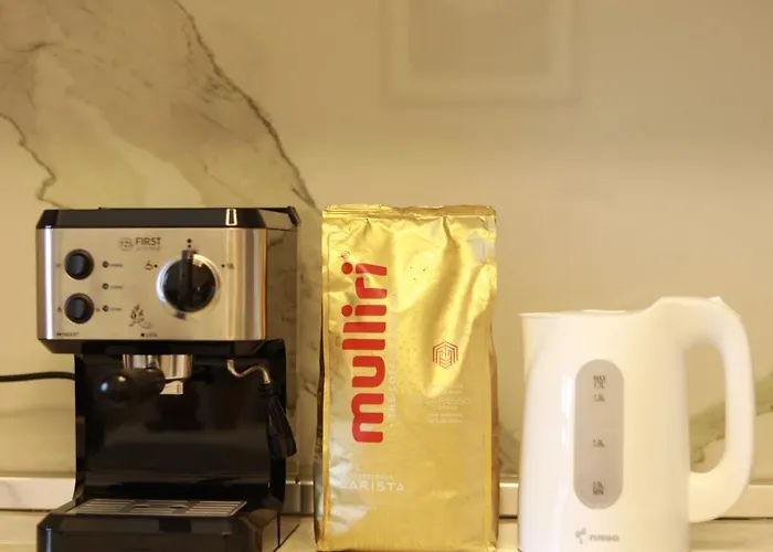 Fortuzi טיראנה